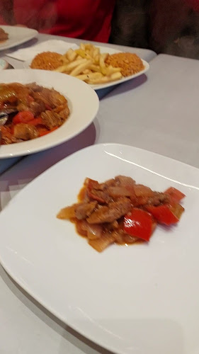 Opinii despre Omar Restaurant & Cafe în Fatih - Gastronomi ve konaklama