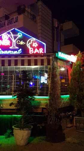 Side Korner Restaurant & Bar