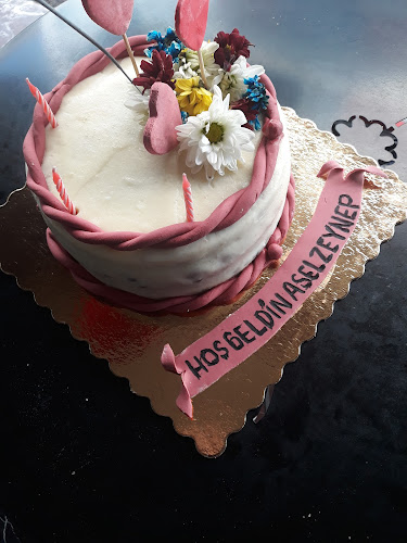 Comentarii opinii despre Özsoy patiseri