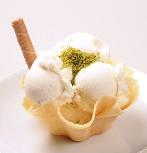 KEREBİÇ & TATLI & BÖREK ........... ÖZZEL KEREBİÇ &TATLI & BÖREK - Gastronomi ve konaklama