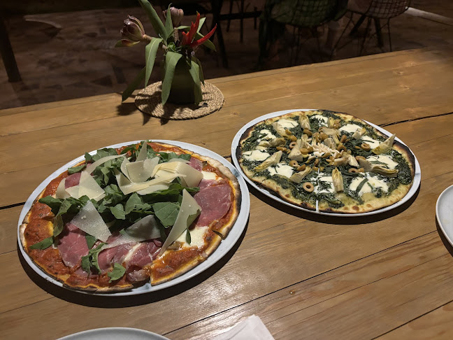 Opinii despre Alaçatı Zeytin Tarla în Çeşme - Gastronomi ve konaklama