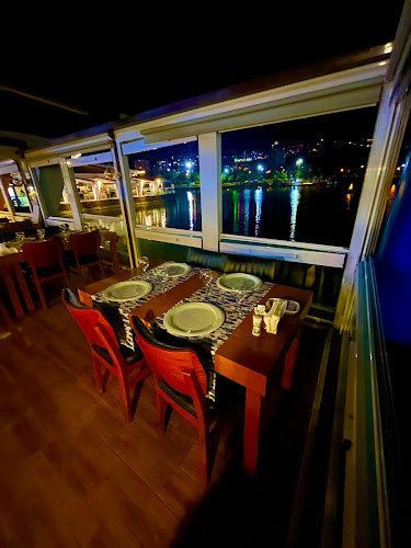 Comentarii opinii despre Batıpark Karadeniz Balık Restaurant