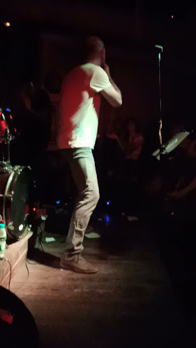 Comentarii opinii despre Gramofon Bar