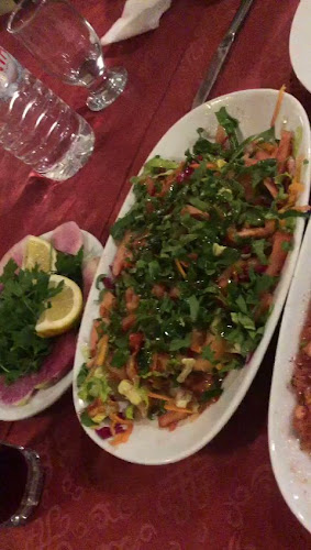 Opinii despre Elem Restoran Begoviç în Seyhan - Gastronomi ve konaklama