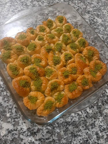 Asos Tatlı Ve Börek - Gastronomi ve konaklama