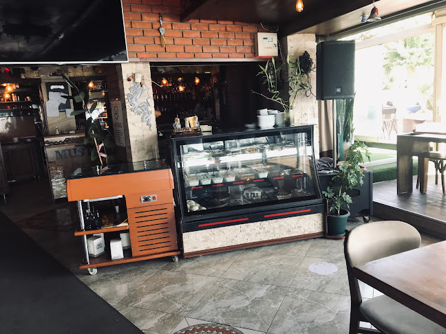 Çandarlı, Sahil Plajı Cd. No:71, 35985 Dikili/İzmir