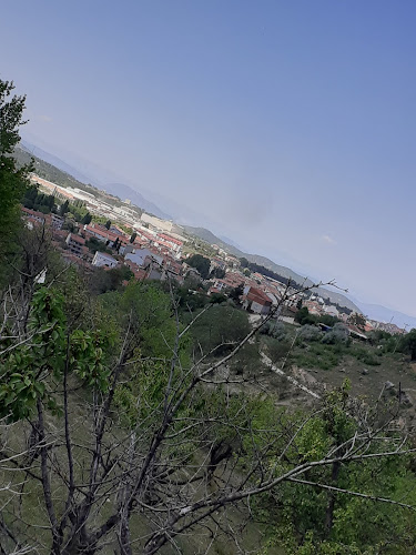 Yukarı Dere - Gastronomi ve konaklama