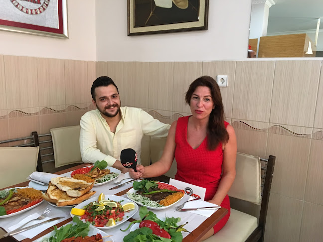 Yarım Ekmek - İzmir