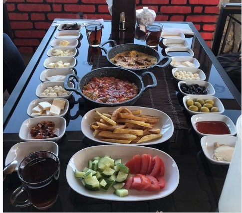 Comentarii opinii despre BABAHAN CAFE RESTARUANT