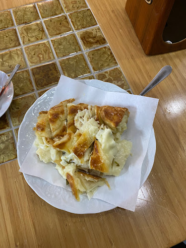 Comentarii opinii despre Burcu Pastanesi Pasta Börek