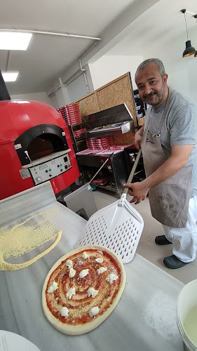 Opinii despre Luce Di Luna Pizzeria în Ümraniye - Gastronomi ve konaklama