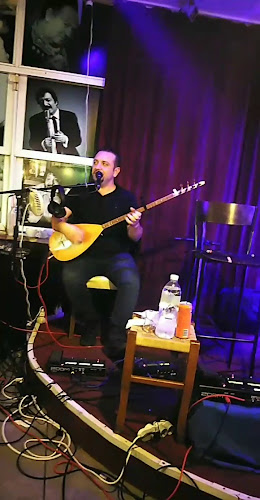 İskele, Kordon Boyu Cd. No:13, 10700 Burhaniye/Balıkesir