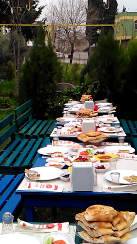 Opinii despre KOMUTANIN YERİ în Kadirli - Gastronomi ve konaklama