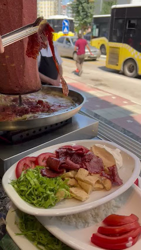 Opinii despre Afyon Gamze Sucuk Döner în Afyonkarahisar Merkez - Gastronomi ve konaklama