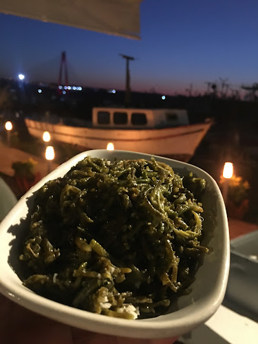 Poyraz Sahil Balık Restaurant - Gastronomi ve konaklama