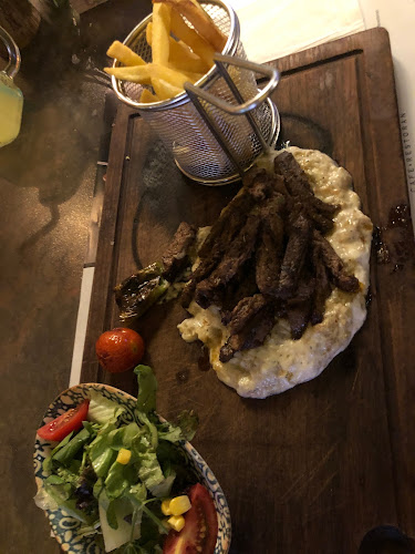 Cevahir Cafe & Restoran - Gastronomi ve konaklama