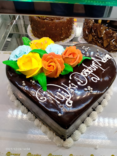 Opinii despre Akdeniz Dondurma Dokuma Subesi în Kepez - Gastronomi ve konaklama