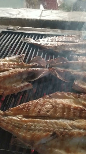 sarıçam balık evi salonu 01 - Gastronomi ve konaklama