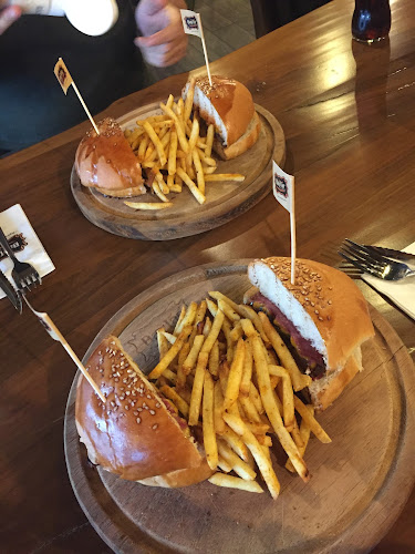 İstiklal, 2. Cd., 54050 Serdivan/Sakarya