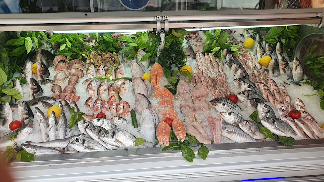 Opinii despre Titiz Balik în Karabağlar - Gastronomi ve konaklama