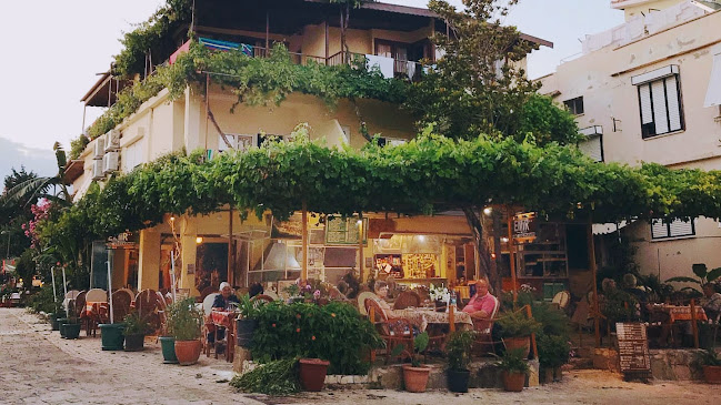 Emir Bistro & Butik Hotel - Gastronomi ve konaklama