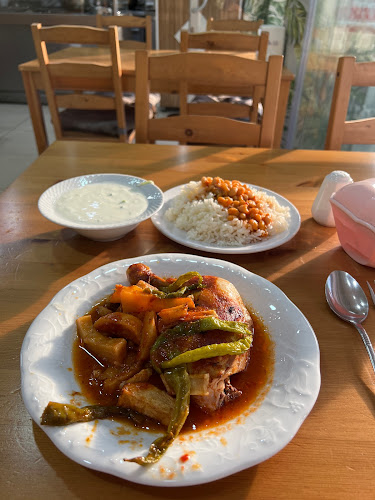 Opinii despre Lezzet Ev Yemekleri Sinan Usta în Kadıköy - Gastronomi ve konaklama