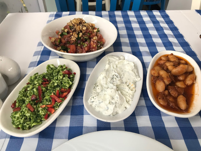 Comentarii opinii despre Barba Yani by Minas