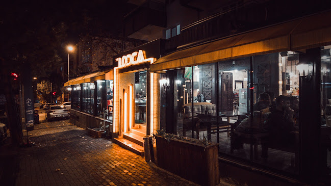 Locca Cafe - Gastronomi ve konaklama