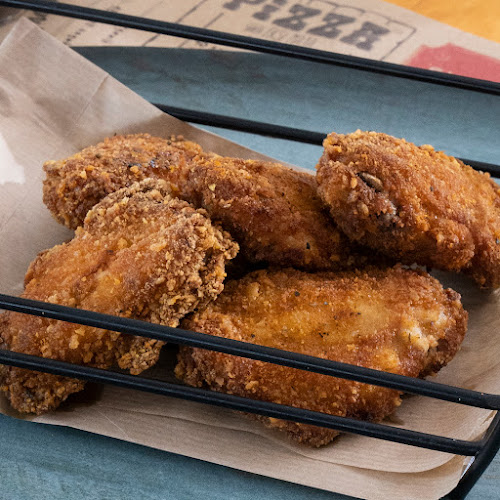 ESKİÇEŞME MAH. NEYZEN TEVFİK CAD. GALA İŞ MERKEZİ NO: 182 İÇ KAPI NO:, D:C, 48100 Bodrum/Muğla