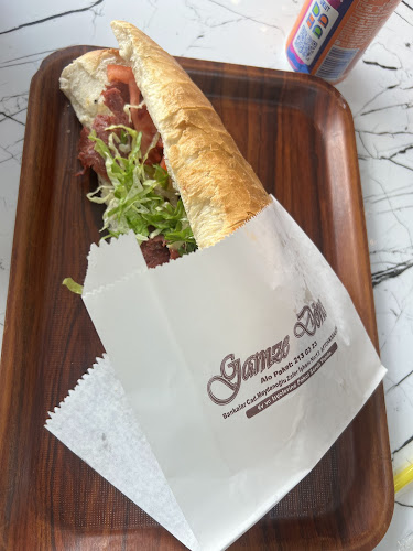 Comentarii opinii despre Afyon Gamze Sucuk Döner