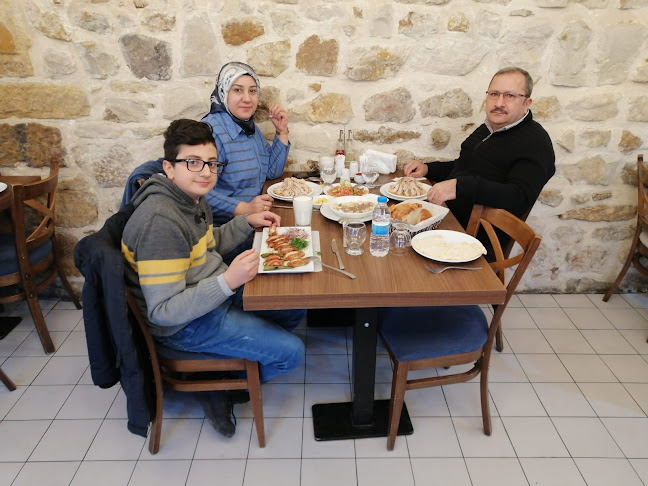 Cihanbeyli Urfa Sofrası - Gastronomi ve konaklama