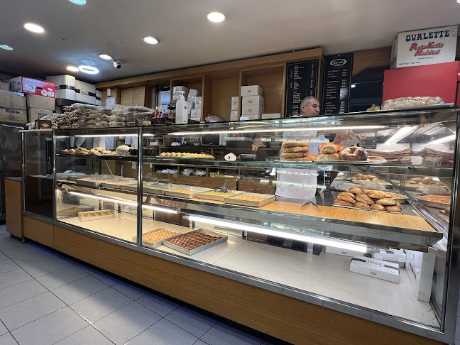 Burcu Pastanesi Pasta Börek