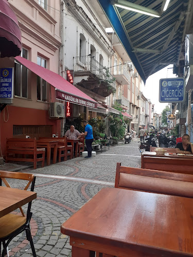 Opinii despre Edirne Akgünler Ciğercisi ve Ciğeri în Edirne Merkez - Gastronomi ve konaklama