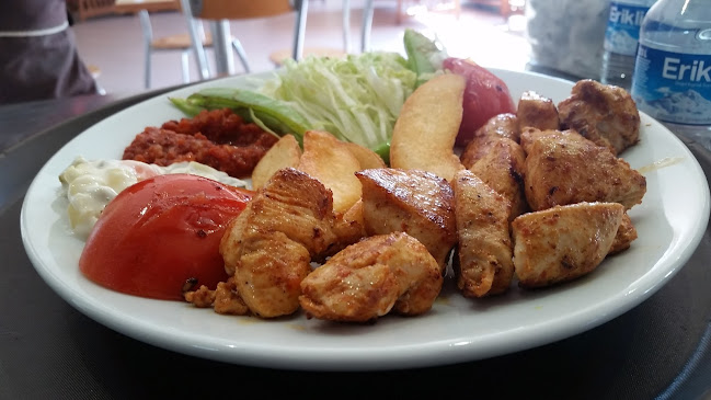 Opinii despre Golden Spoon Restaurant & Cafe în Ataşehir - Gastronomi ve konaklama