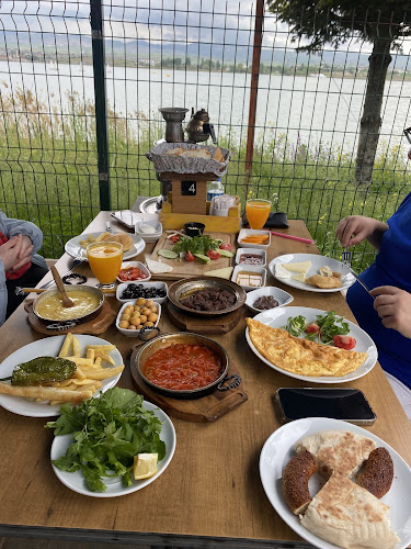 Şanal Cafe & Restaurant Mogan Gölü Gölbaşı - Gölbaşı
