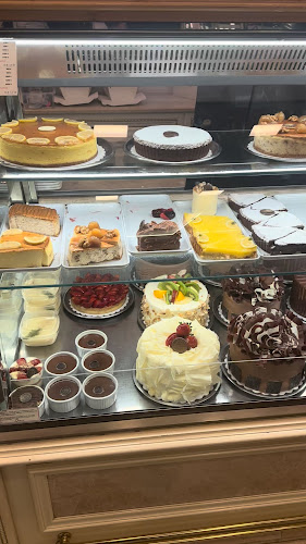 Opinii despre Bravo Patisserie în Karşıyaka - Gastronomi ve konaklama