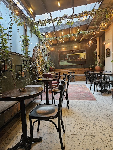 Opinii despre Hey Joe Coffee Co. în Tepebaşı - Gastronomi ve konaklama