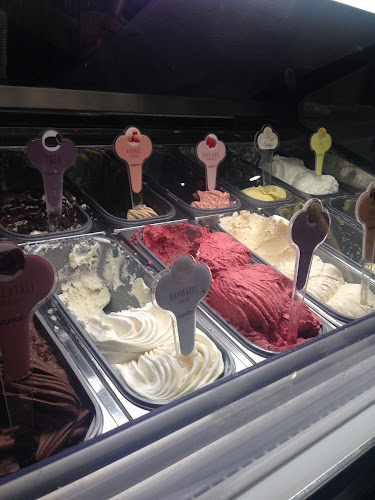 Opinii despre Argelato Dondurma în Pamukkale - Gastronomi ve konaklama