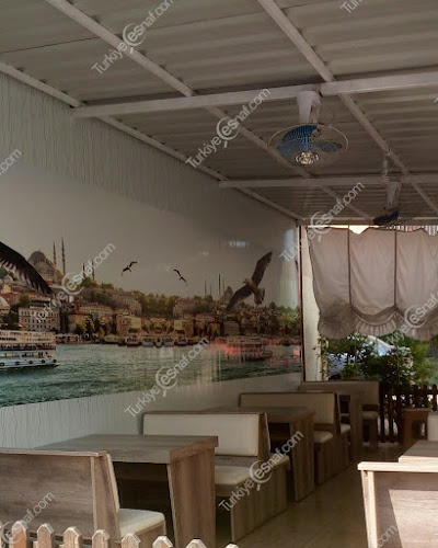 Kral Tantuni Escom - Gastronomi ve konaklama