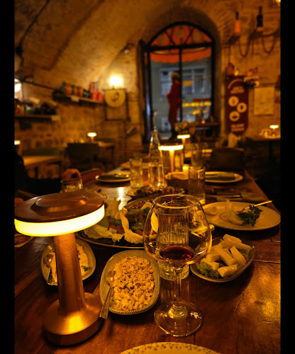 Arch Bistro - Fatih