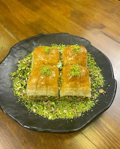 Comentarii opinii despre SMYRNA "Gaziantep'den Evinize" BAKLAVA & KÜNEFE