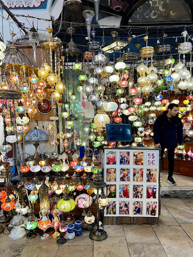 Beyazıt, Çadırcılar Cd. No:171, 34126 Fatih/İstanbul, Türkiye