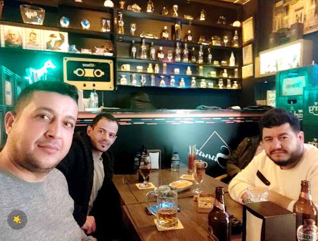 Opinii despre SANAT PUB&CAFE în Akdeniz - Gastronomi ve konaklama