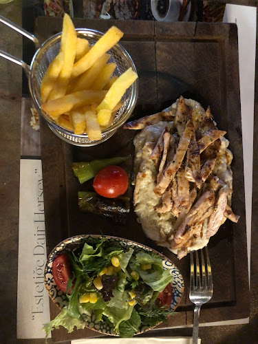 Opinii despre Cevahir Cafe & Restoran în Van - Gastronomi ve konaklama