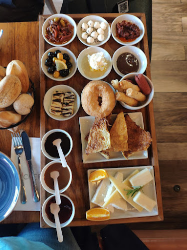 Caferağa, Sakız Gülü Sk. No:24, 34710 Kadıköy/İstanbul, Türkiye