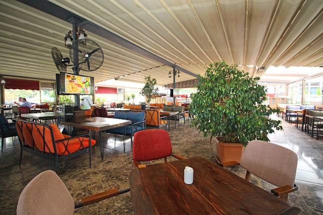 LAUSS Cafe & Lounge - Akçaabat