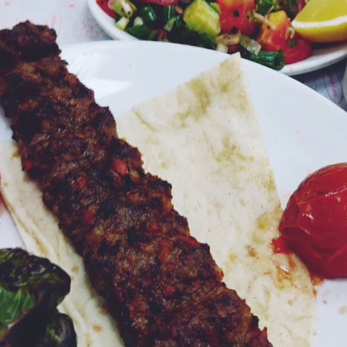Opinii despre Suruç ocakbası (Kerim Ustanın Yeri) în Beylikdüzü - Gastronomi ve konaklama