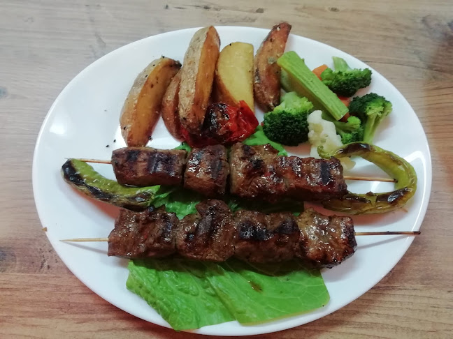 Opinii despre Merhaba Garden Restaurant în Antalya - Gastronomi ve konaklama