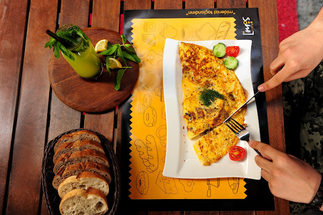 Sinanpaşa, Çelebi Oğlu Sk. No:11, 34353 Beşiktaş/İstanbul, Türkiye