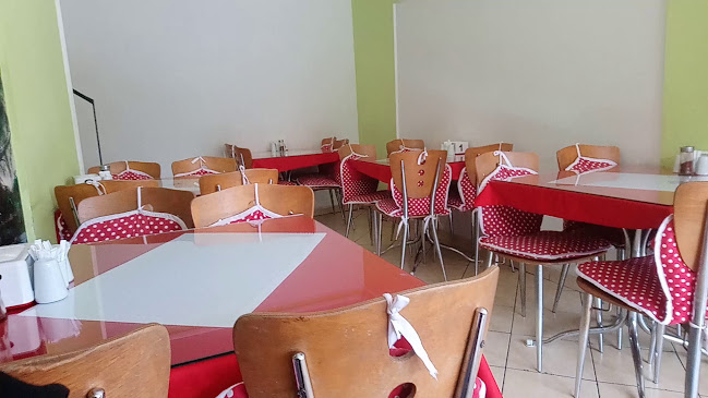 Opinii despre Küp Cafe Fast Food Döner Salonu Fethiye în Fethiye - Gastronomi ve konaklama